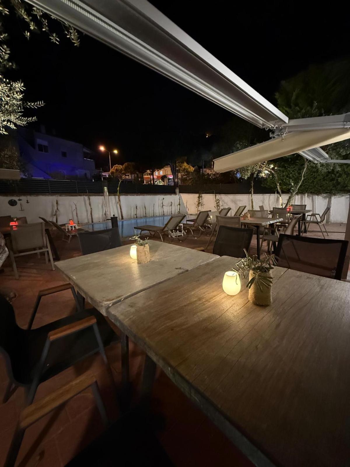 Rebetiko Hotel Alaçatı Esterno foto
